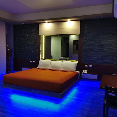 Hotel Plaza Arteaga Монтеррей Экстерьер фото