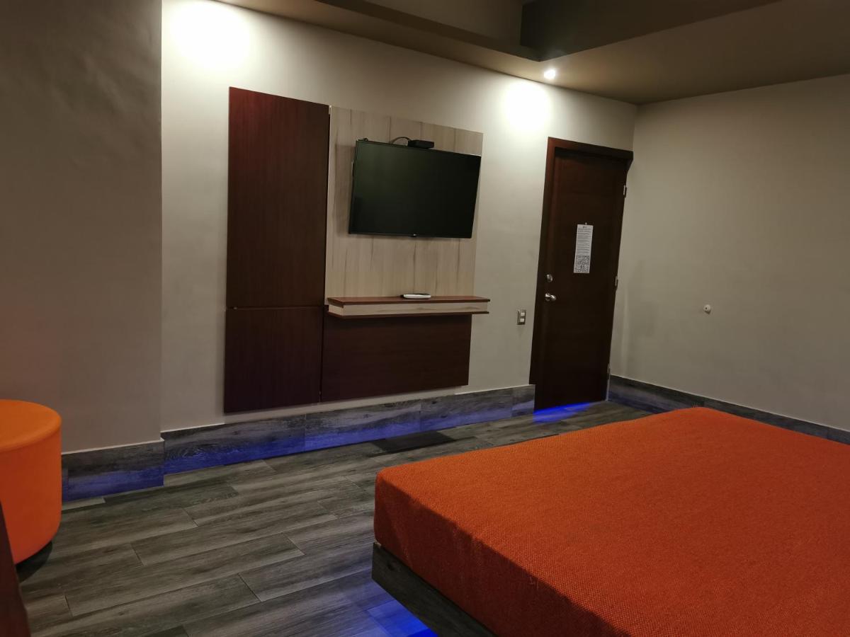 Hotel Plaza Arteaga Монтеррей Экстерьер фото